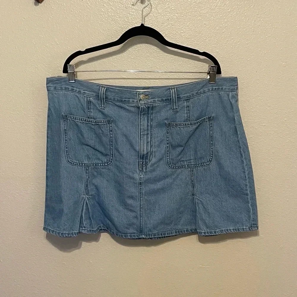 Madewell Pleated Denim Mini Skirt Size 33 Light Wash Denim Coastal Cowgirl - Picture 3 of 8